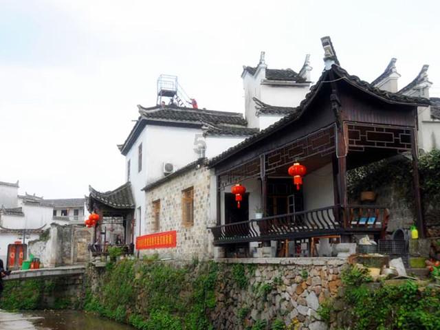 你会选择和一个不喜欢的人结婚吗？和不喜欢的人结婚的人是什么样的？游戏画面